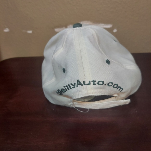O'Reilly Auto Parts two tone Clean good adjustable cap. - Picture 2 of 3